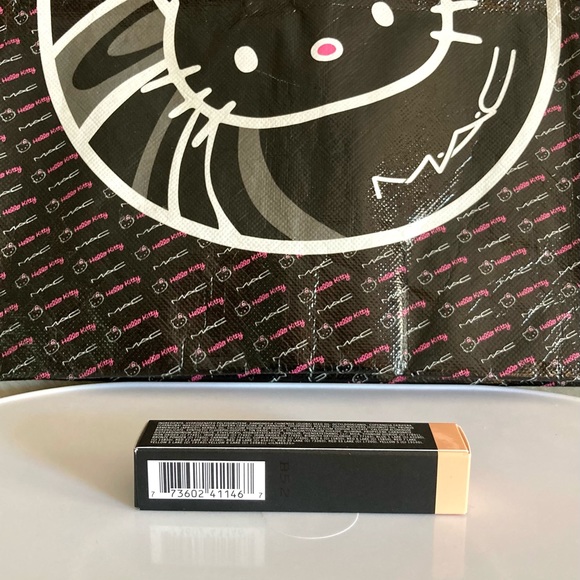 LAST ONE!💄HP!💄MAC Lipglass C-Thru - Picture 10 of 11